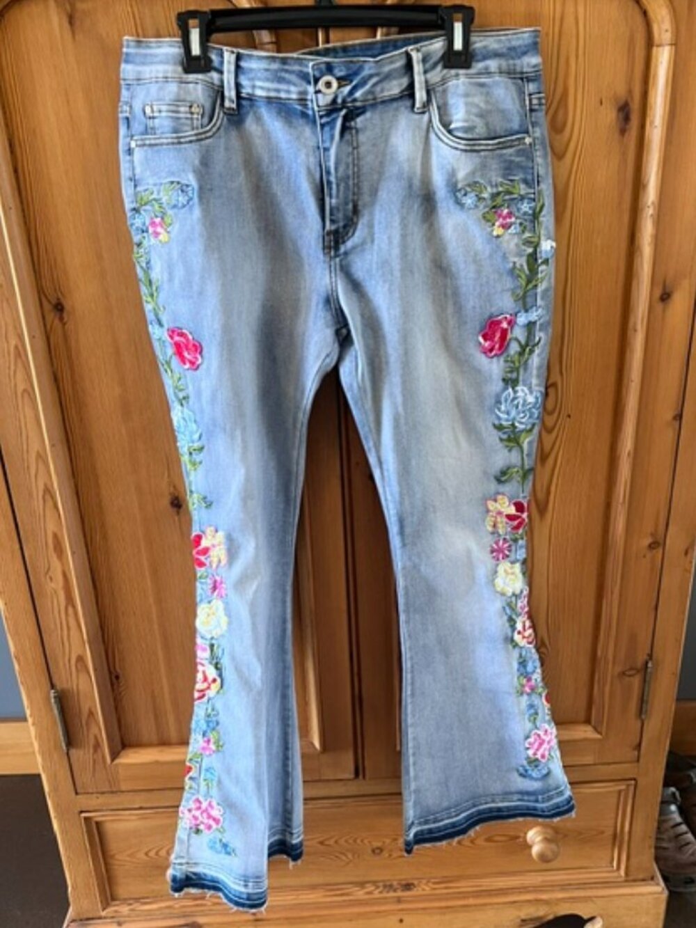 CHARTOU Jeans